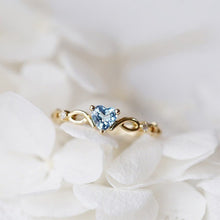 Laden Sie das Bild in den Galerie-Viewer, Wedding Simple Female Crystal Heart Jewelry Ring Gold/Silver Color Lovely Elegant Exquisite Finger Women Blue Fashion